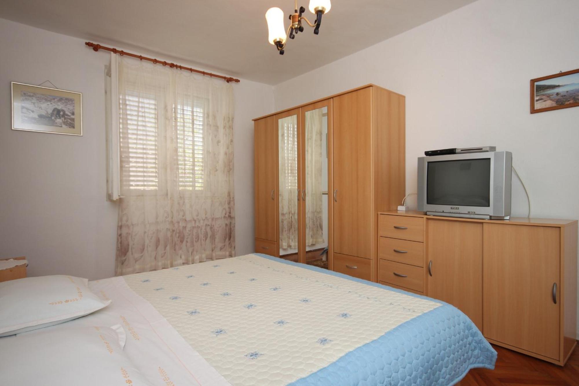 Rooms By The Sea Sucuraj, Hvar - 6734 Bilik gambar